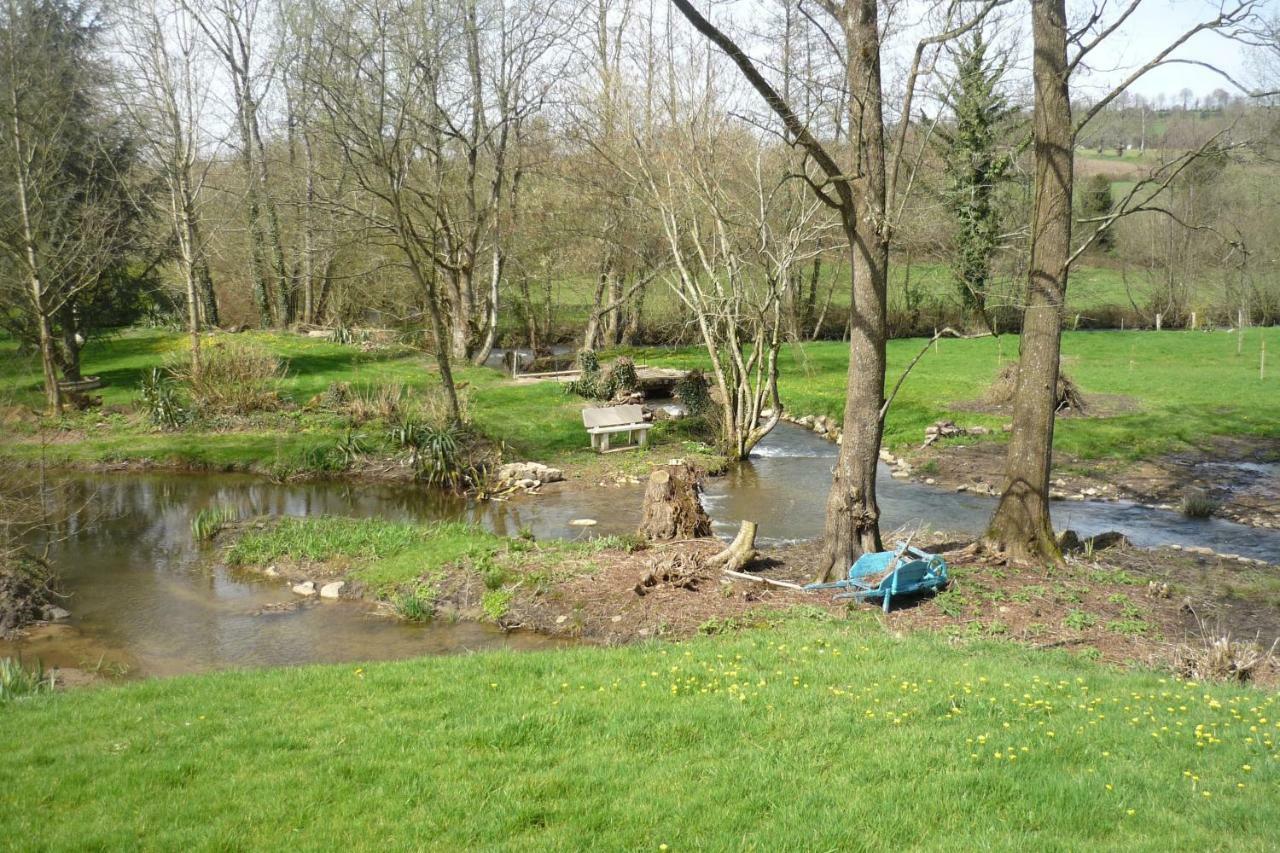 Gite Le Clos De See Chérencé-le-Roussel Exterior foto